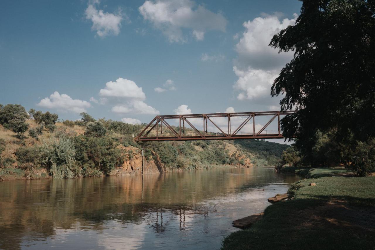 Pretorius Park Hotel Hartbeespoort Bagian luar foto