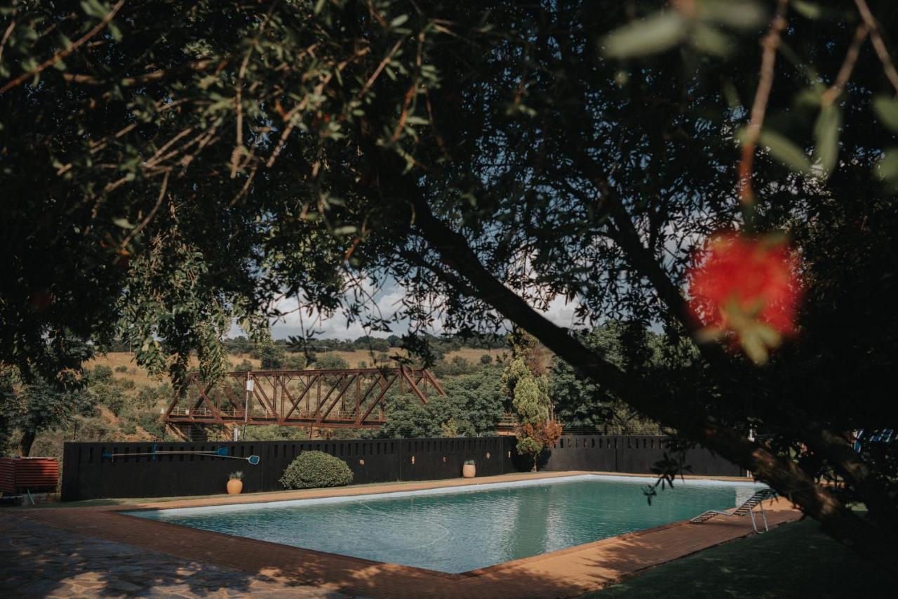Pretorius Park Hotel Hartbeespoort Bagian luar foto