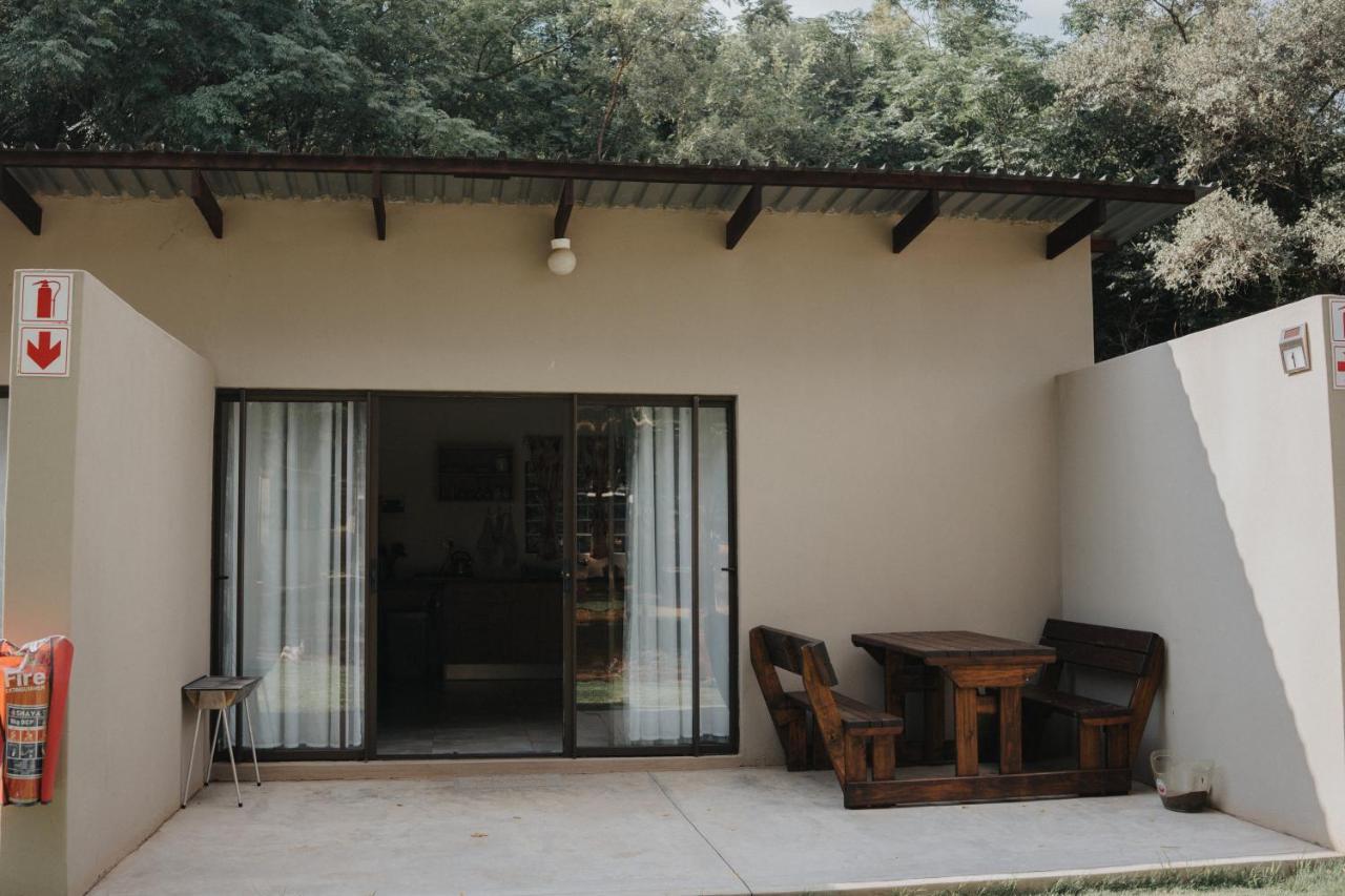 Pretorius Park Hotel Hartbeespoort Bagian luar foto